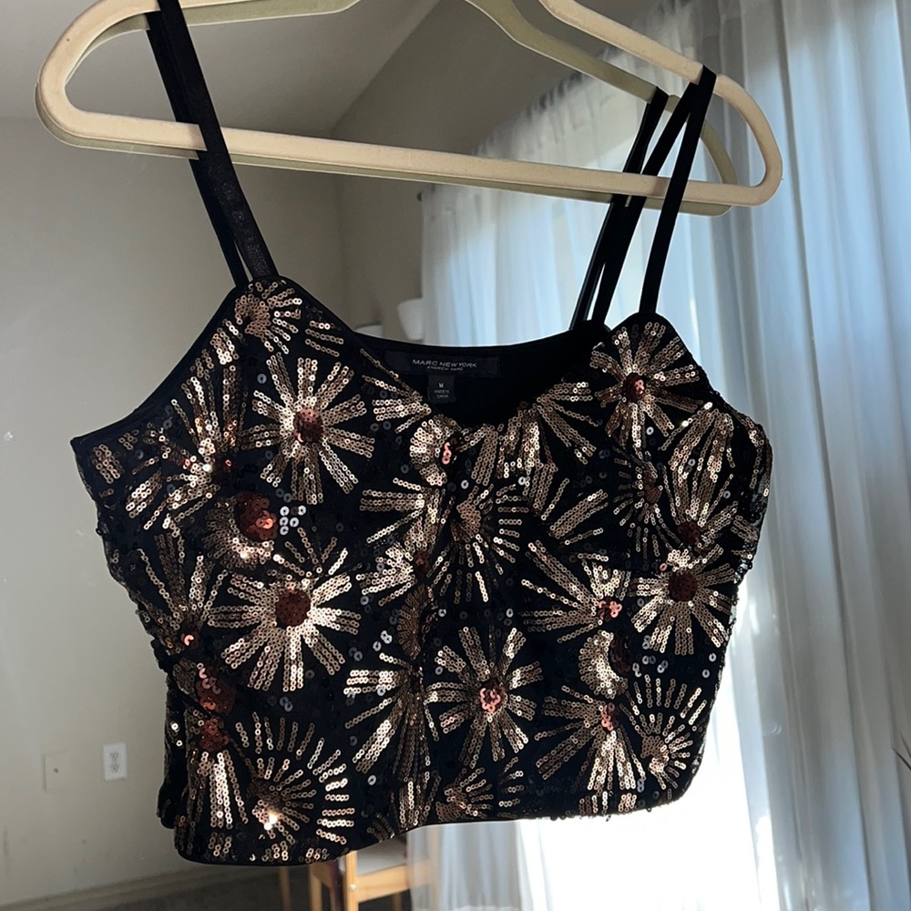 Andrew Marc New York Black sequin gold sunburst, new